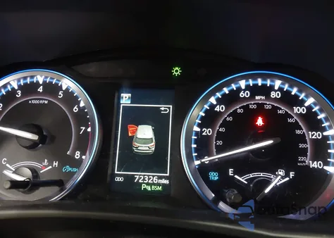 2019 Toyota Highlander Limited z USA, uszkodzony, nr VIN 5TDDZRFH5KS738045